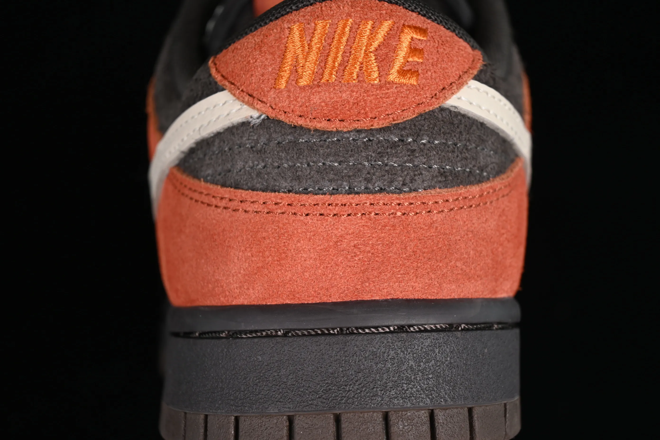 All categories Nk SB Dunk series Nk SB Dunk Low low-top sneakers Nk Dunk Low "Red Panda" Red Panda SB low-top sports and leisure sneakers FV0395-200